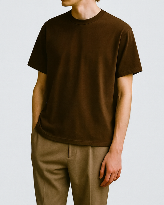 「まだ暑いけれど、秋色で気分を先取り」  ― 秋を感じる半袖Tシャツで季節をアップデート ―